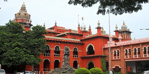 நடிகர் சங்க விவகாரம்: ராதாரவி, சரத்குமாரை கைது செய்து விசாரிக்க உயர் நீதிமன்றம் உத்தரவு 