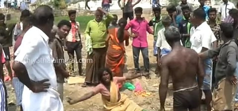 அருள்வாக்கு சொன்ன பெண்கள்... காவிரி ஆற்றில் 10 நாட்களாக சிலையை தேடிய மக்கள்..!