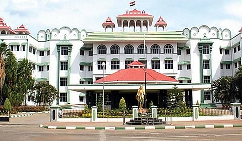 தேசிய கல்விக் கொள்கை: மத்திய மனிதவள செயலருக்கு நீதிமன்றம் நோட்டீஸ்