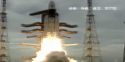 விண்ணில் பாய்ந்தது சந்திரயான்-2