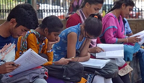 “குரூப் 2 புதிய தேர்வு முறையால் தமிழ் வழி மாணவர்களுக்கு நன்மை”-டிஎன்பிஎஸ்சி செயலர்..!