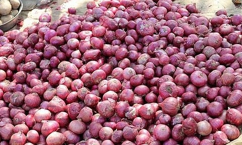 வெங்காய ஏற்றுமதிக்கு மத்திய அரசு தடை - உடனடி அமல்