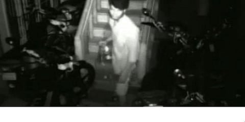 இரவு நேரங்களில் மாயமான பெட்ரோல் - சிசிடிவியால் அம்பலமான திருட்டு 