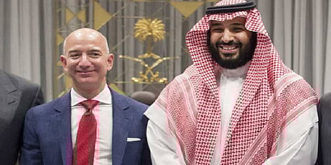 அமேசான் நிறுவனரின் செல்போனை வாட்ஸ் அப் மூலம் ஹேக் செய்ததா சவுதி அரசு? வெளியான அதிர்ச்சி தகவல்!