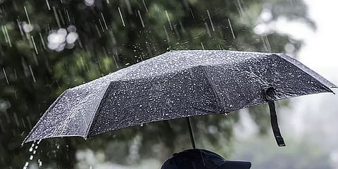 இரு நாட்களுக்கு மழை பெய்ய வாய்ப்பு - வானிலை ஆய்வு மைய அதிகாரிகள்