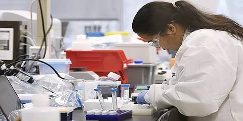 கொரோனா மருந்தை இன்று முதல் பரிசோதிக்கிறது அமெரிக்கா!!