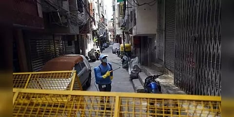 ‘ஊரடங்கை மேலும் 2 வாரம் நீட்டிக்க வேண்டும்’ - முதல்வரிடம் மருத்துவ நிபுணர் குழு பரிந்துரை