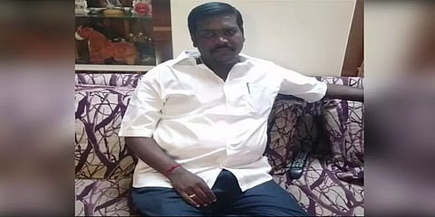 முன்னாள் எம்.எல்.ஏ மகன் தூக்கிட்டு தற்கொலை... போலீசார் விசாரணை...