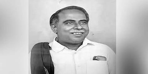 "தென்னாட்டு பெர்னாட்ஷா" அறிஞர் ‌அண்ணாவின் பிறந்தநாள் இன்று !