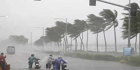 உருவாகும் ‘புரெவி‘ புயல்... எங்கே கரையைக் கடக்கிறது தெரியுமா?