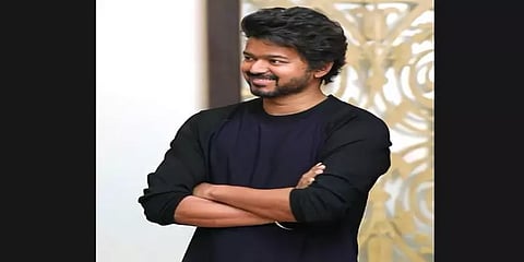 சிம்புவுக்காக நெல்சன் எழுதிய ’வேட்டை மன்னன்’  கதையில் நடிக்கிறாரா விஜய்?