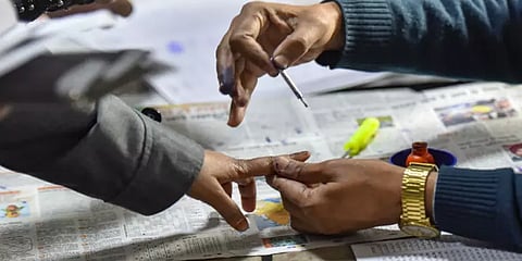 5 மாநில தேர்தலை ரத்து செய்யக் கோரி உச்ச நீதிமன்றத்தில் வழக்கு