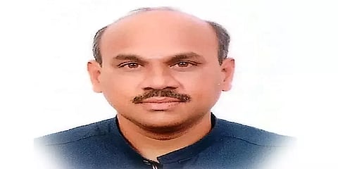 பல்லாவரம் மநீம வேட்பாளர் கார் மீது பஸ் மோதிய விபத்து: உரிய விசாரணை நடத்த கோரிக்கை