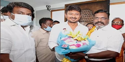 கூட்டணிக் கட்சித் தலைவர்களை சந்தித்து வாழ்த்து பெற்ற உதயநிதி