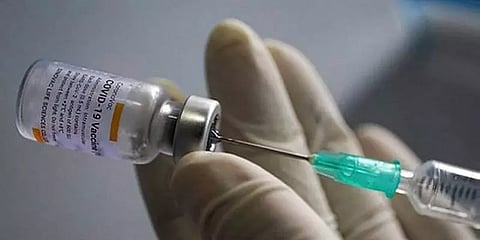 2021-ல் இந்தியா விநியோகிக்க திட்டமிட்டிருக்கும் தடுப்பூசிகள் பற்றிய அடிப்படை விவரங்கள்