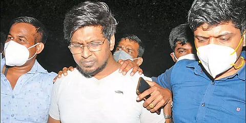 'நான் என்ன ப்ரைம் மினிஸ்டரா' - செய்தியாளர்களிடம் பாய்ந்த பப்ஜி மதன்