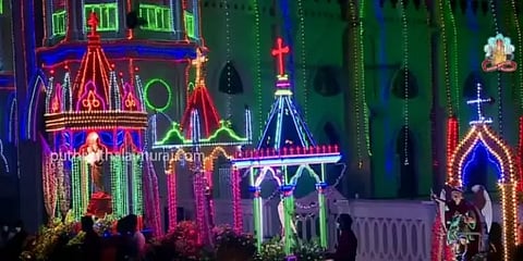 பக்தர்களின்றி வேளாங்கண்ணி பேராலய ஆண்டுத்திருவிழா தேர்பவனி