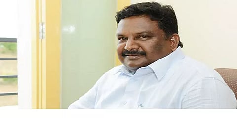 மாணவர்கள் மனதை திடப்படுத்திக்கொண்டு போராட வேண்டும் - அமைச்சர் சிவசங்கர்