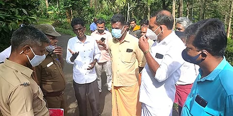 நீலகிரி: கால்நடைகளைக் கடித்துக் கொல்லும் புலியை பிடிக்க கிராம மக்கள் கோரிக்கை