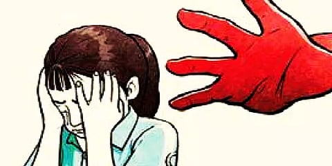 திருவள்ளூர்: 10ம் வகுப்பு மாணவியை மிரட்டி பாலியல் வன்கொடுமை!