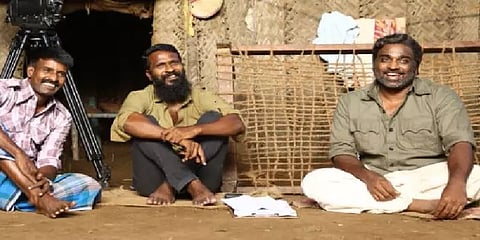 கவனம் ஈர்க்கும் வெற்றிமாறன் - சூரி - விஜய் சேதுபதியின் ‘விடுதலை’ புகைப்படங்கள்