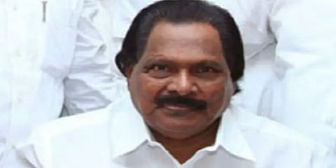 அதிமுக தற்காலிக அவைத் தலைவர் தமிழ்மகன் உசேன்