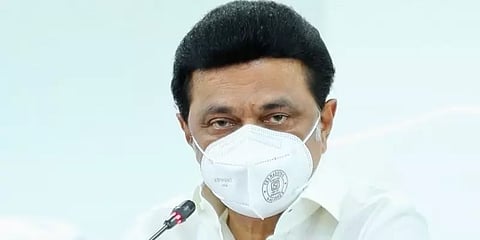 தமிழகத்தில் மீண்டும் கட்டுப்பாடுகள்? - முதல்வர் ஆலோசனை