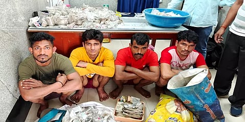 திருப்பூரில் நகைக்கடையில் கொள்ளை; கைது மகாராஷ்ட்டிராவில் - சுவாரஸ்யமான தேடுதல் வேட்டை