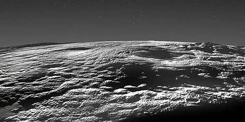 புளூட்டோவில் 7 கி.மீ உயரம் எழும்பும் பனி எரிமலைகள்.. விஞ்ஞானிகள் சொல்லும் ஆச்சர்ய தகவல்!