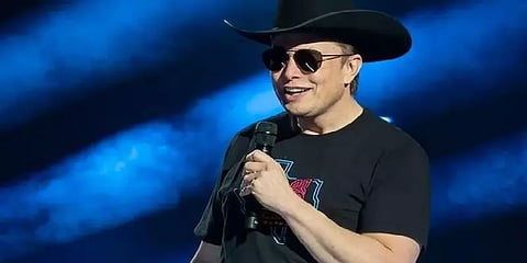 ட்விட்டர் நிறுவன ஊழியர்கள் பணி நீக்கம்? எலான் மஸ்க் சூசக பதில்