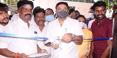 ``இந்த ஹோட்டல் வைக்க அமைச்சர் பிடிஆர் தான் காரணம்”- நடிகர் சூரி நெகிழ்ச்சி பேட்டி!