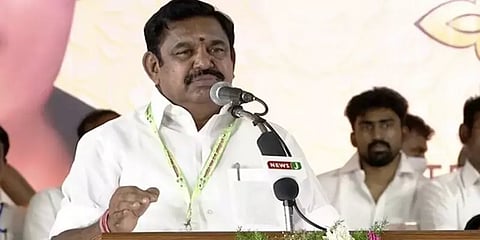 அதிமுக பொதுக்குழு தீர்மானங்களை அங்கீகரிக்க கூடாது - சென்னை உயர்நீதிமன்றத்தில் புதிய வழக்கு