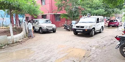 குழந்தை இல்லாத உறவினர் பெண் கேட்டதால், தனது குழந்தையை அனுப்பிய தாய்-கடைசியில் நடந்த துயரம்