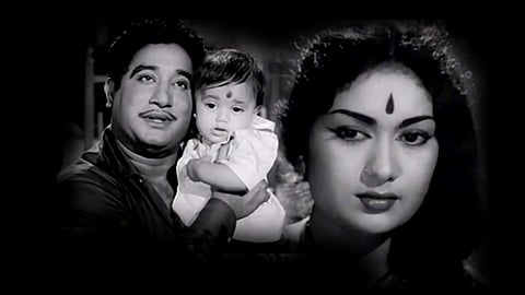 Malarndhum Malaradha Song Image From Pasamalar