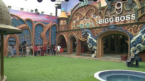 Housemates getting ready for task