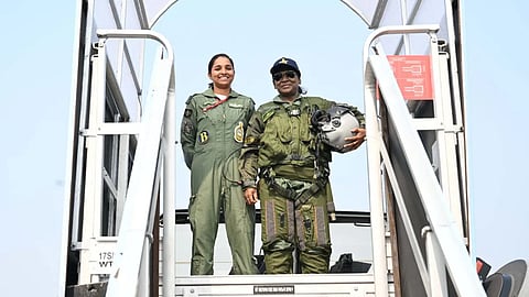 Shivangi Singh with President Droupadi Murmu