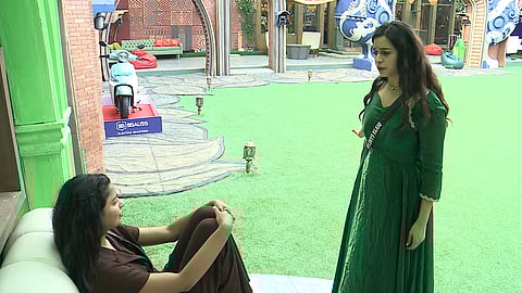 Aurora Sinclair and Divya Ganesh