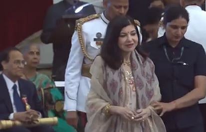 Alka Yagnik