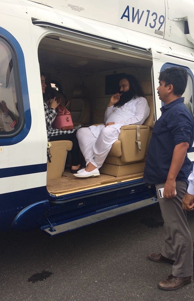 رام رحیم کو مل رہا  ’وی آئی پی ٹریٹمنٹ‘