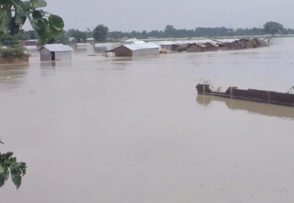 

















بہار سیلاب : خوفناک صورت حال کا سامنا