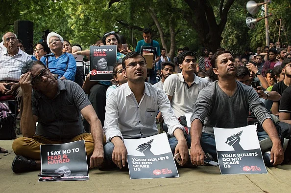 
















گوری لنکیش کا قتل… حق کا خون