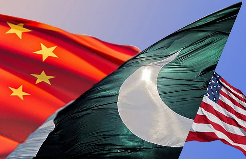 
















پاکستان کی امریکہ سے طلاق اور روس، چین سے بیک وقت
نکاح