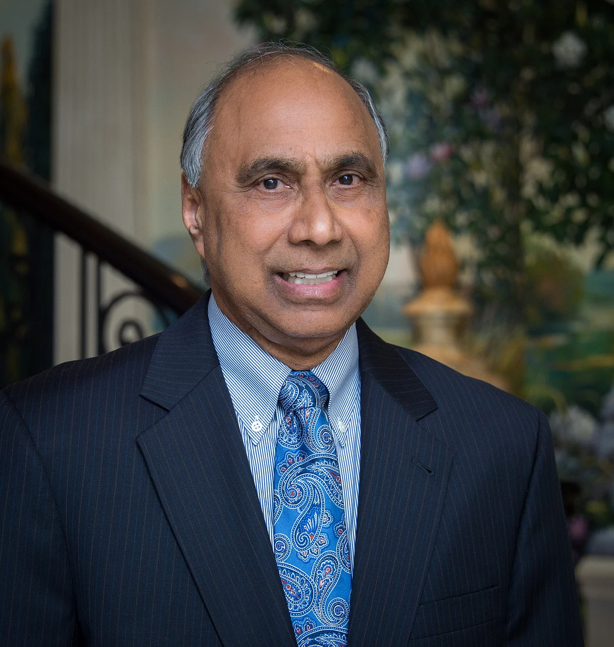 

ڈاکٹر فرینک اسلام