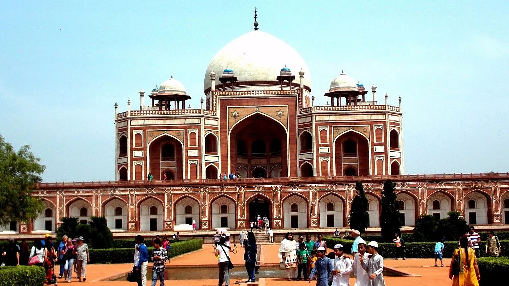 تصویر سوشل میڈیا