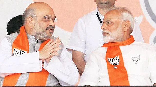 گجرات: بی جے پی پر ٹکٹ فروخت کرنے کا الزام، بغاوت کی لہر تیز