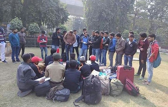 داڑھی رکھنے والے جامعہ کے بچوں کو این سی سی کیمپ سے باہر نکالا گیا