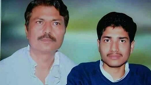 سابق رکن پارلیمنٹ چودھری منور حسین اور ان کے صاحب زادے ناحید حسن
