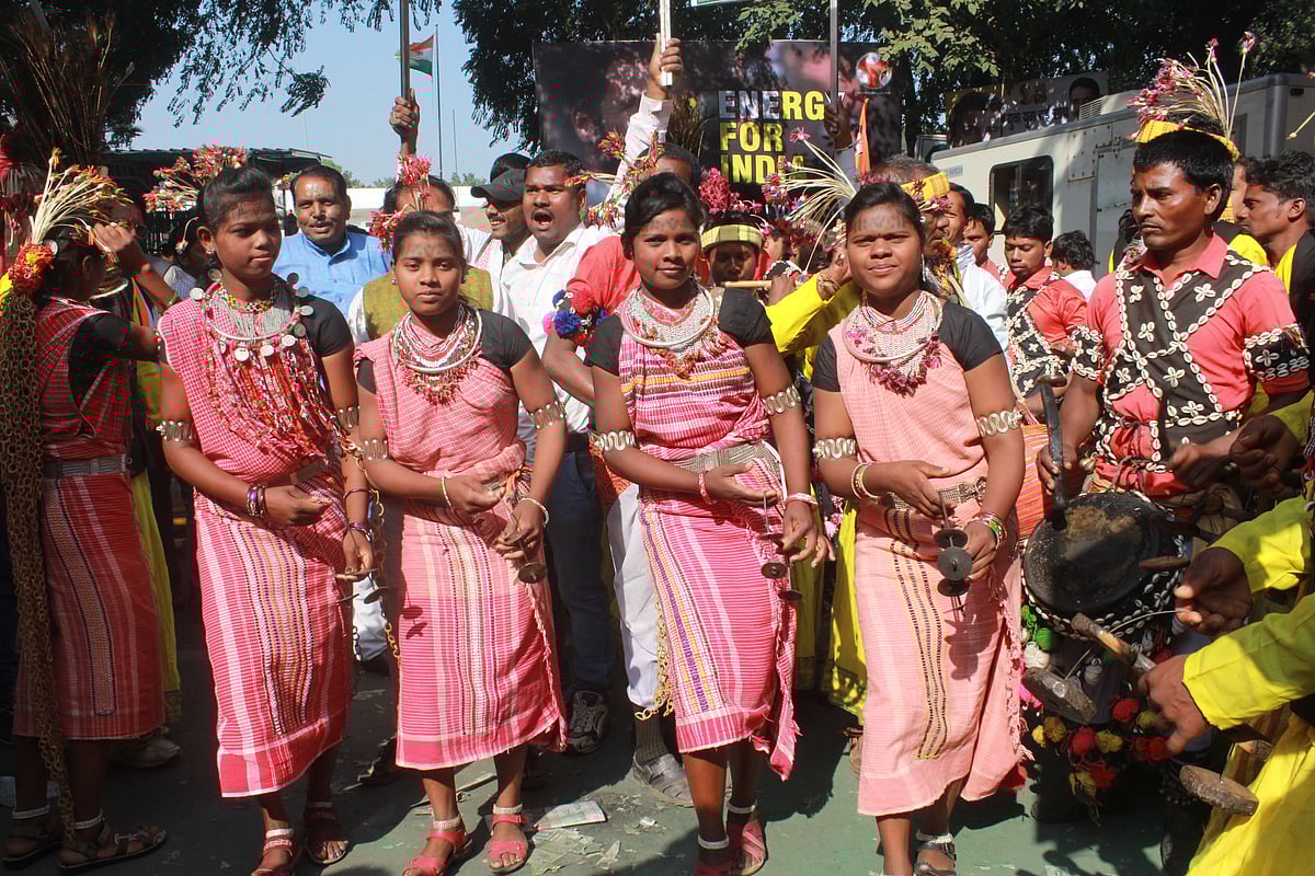 قومی آواز/ویپن