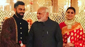 مودی نے وراٹ-انوشکا کو حب الوطنی کا سرٹیفکیٹ دیا!