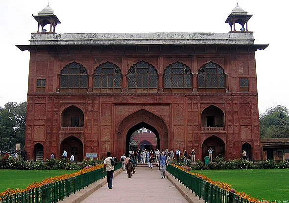 تصویر سوشل میڈیا